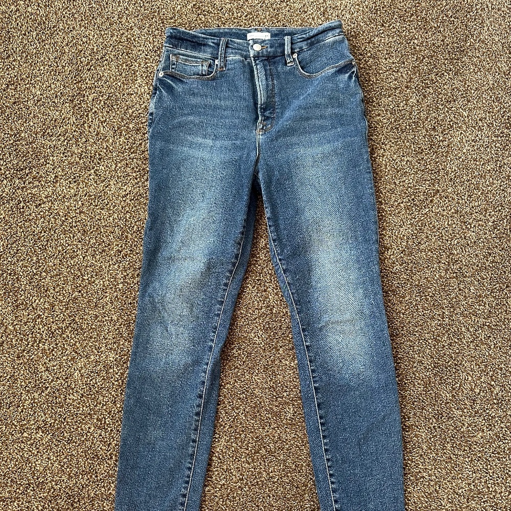 Good American size 6 skinny jeans - dark wash